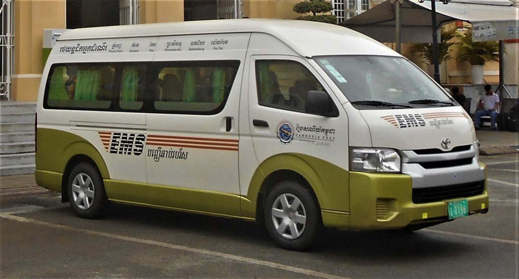 https://fuzzykensblog.com/bus-services-everywhere-in-cambodia/