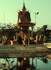 Fuzzykensblog, Kampot Guide